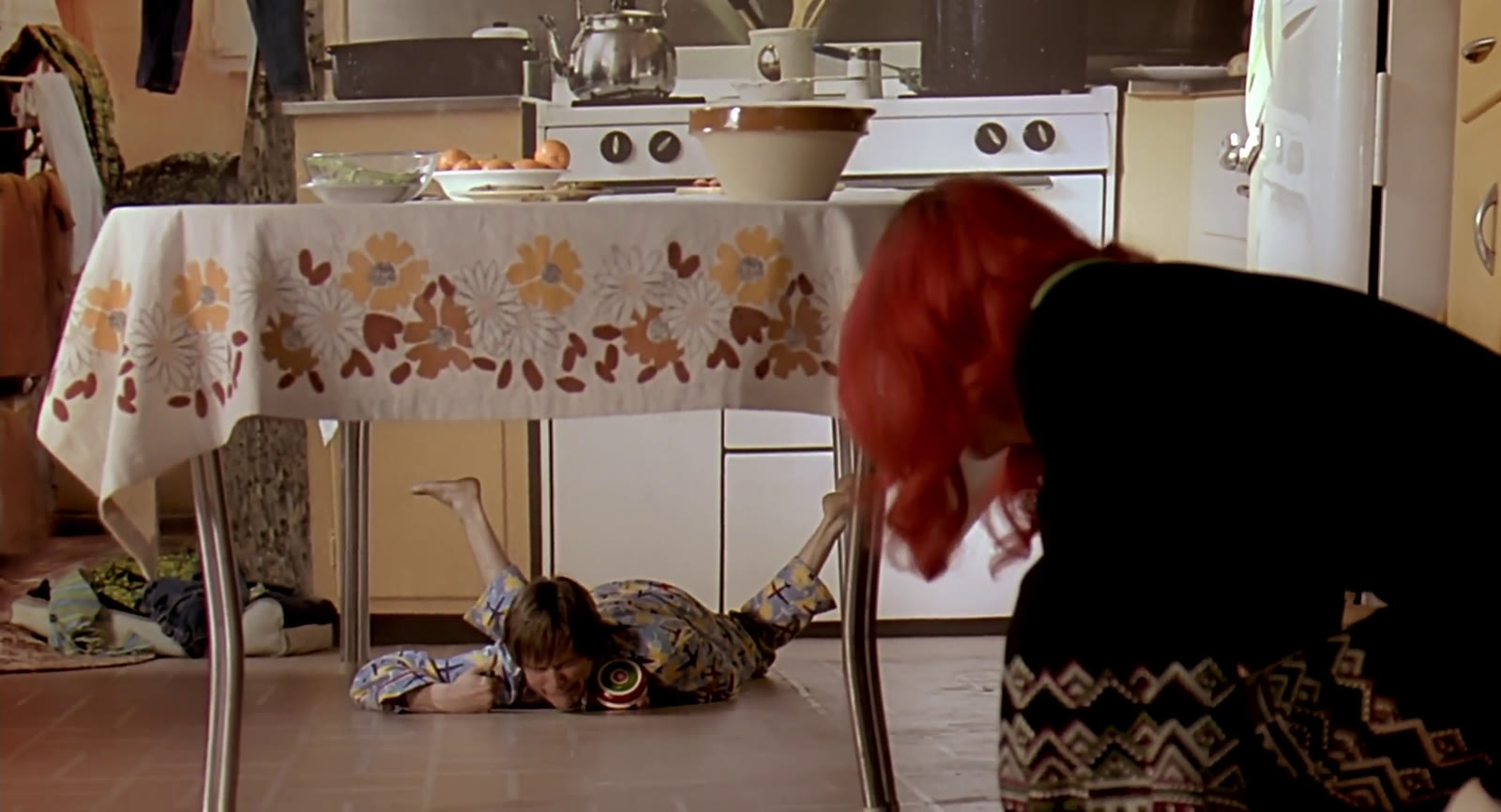 Eternal Sunshine of the Spotless Mind film still at 01:02:26.614